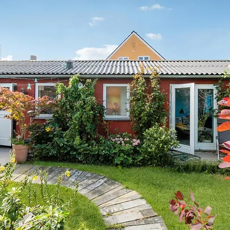Appartamento 2 Bedroom Amazing In Allinge-Sandvig