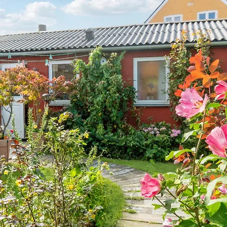 2 Bedroom Amazing In Allinge-Sandvig