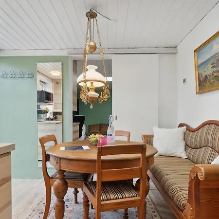 2 Bedroom Amazing In Allinge-Sandvig